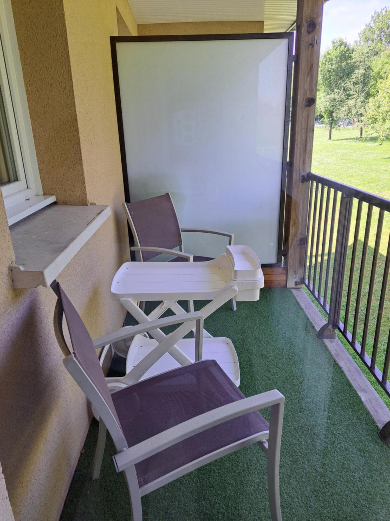 Appartement De 30M2 Dans Residence A Proximite D'Honfleur Equemauville Ngoại thất bức ảnh
