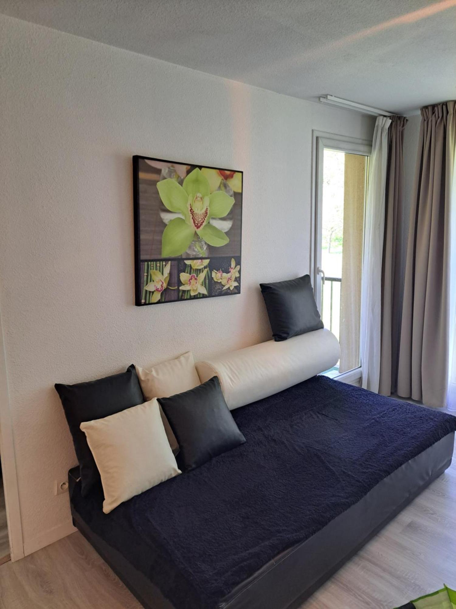 Appartement De 30M2 Dans Residence A Proximite D'Honfleur Equemauville Ngoại thất bức ảnh